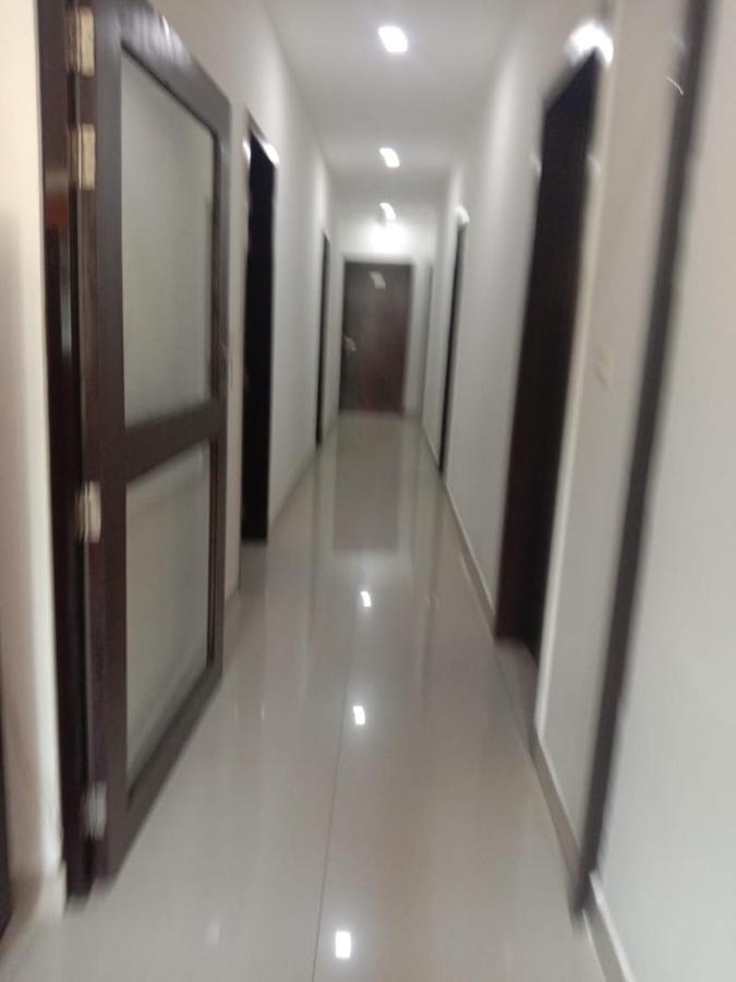 Supreme Guest House By Wb Inn Agra  Bagian luar foto