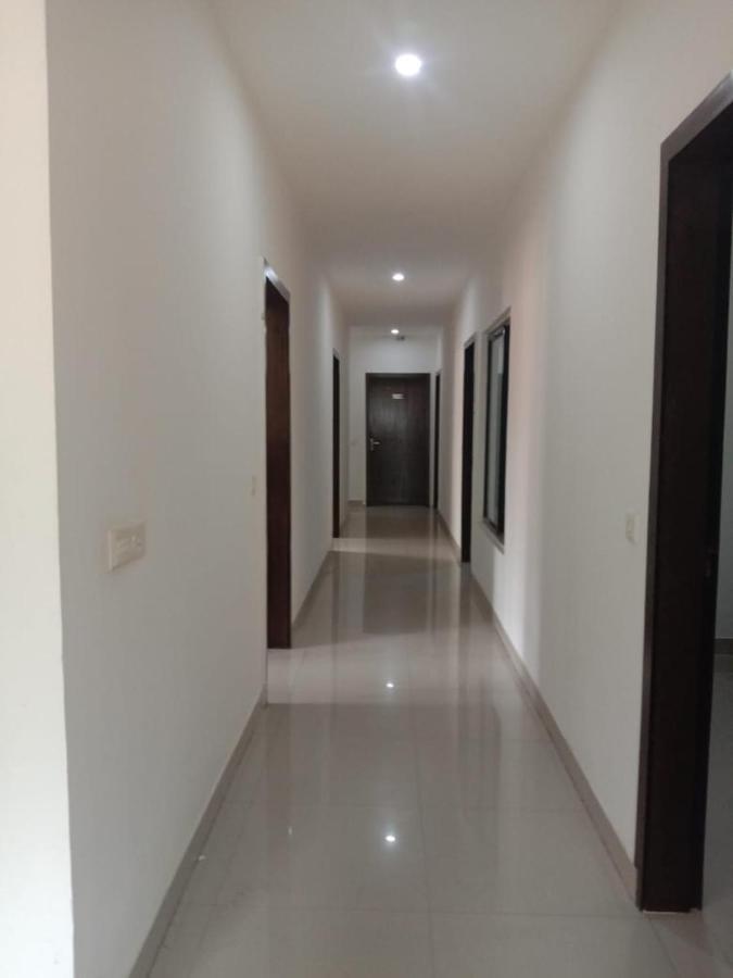 Supreme Guest House By Wb Inn Agra  Bagian luar foto